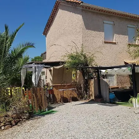 Holiday home Haut De Ideal Pour Familles Avec Tout-petits De Moins 4 Ans